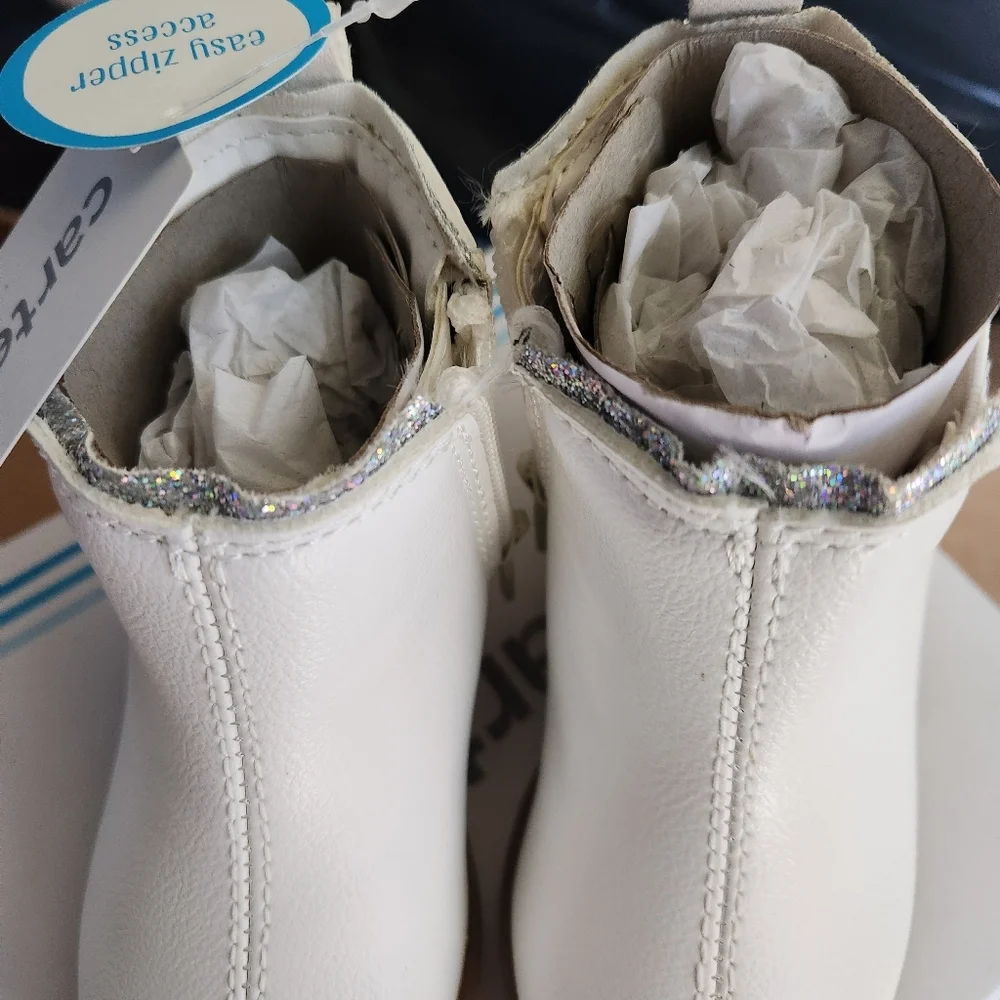 Carter's Toddler White Osaka Boots